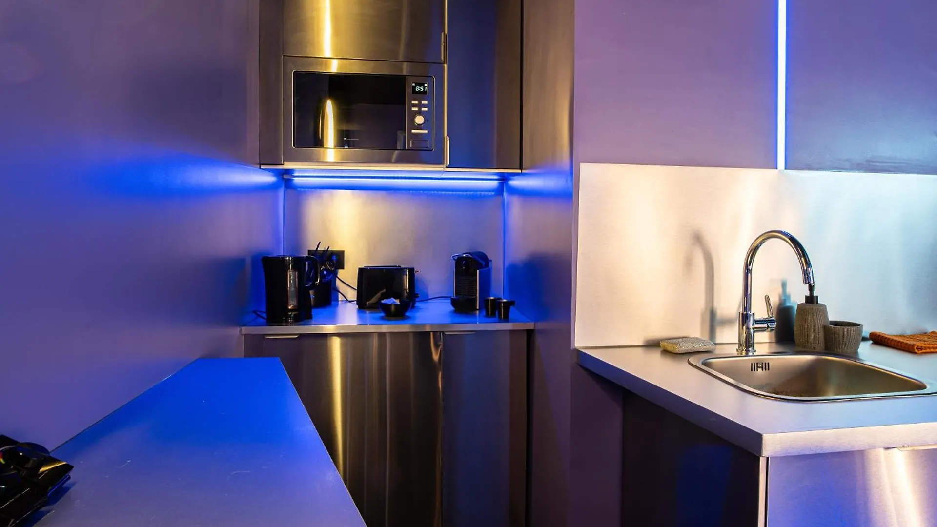 Apartment L'Eclipsina - Logement Insolite Dans Un Univers Futuriste Bourg-en-Bresse France